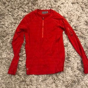 Athleta thin long sleeve workout shirt. XS